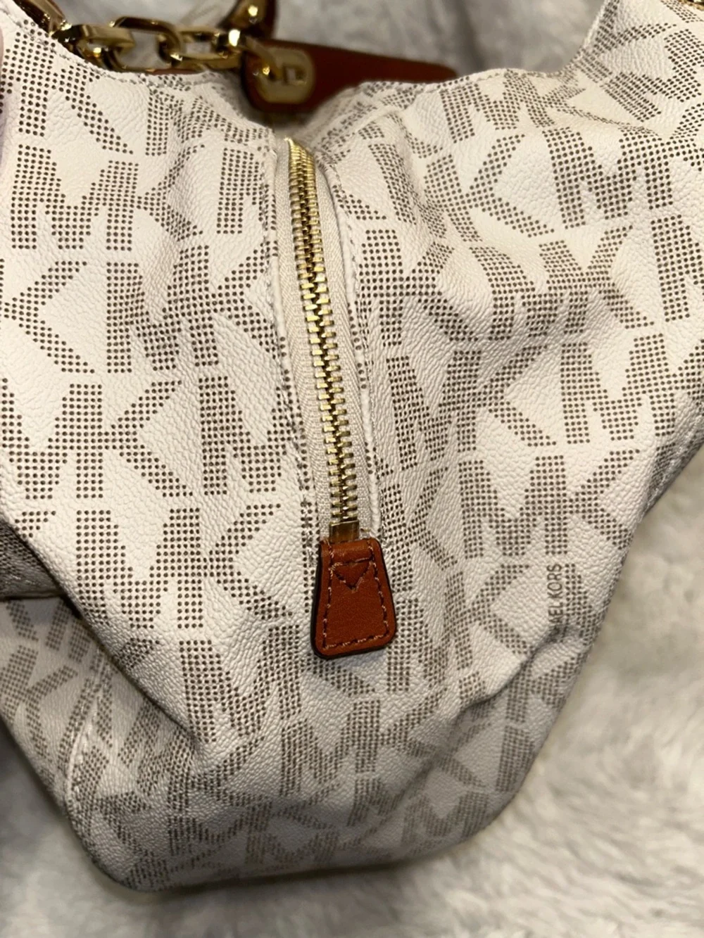 Michael‎ Kors Fulton Monogram Logo Shoulder Bag